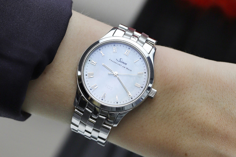 コンパクトサイズ