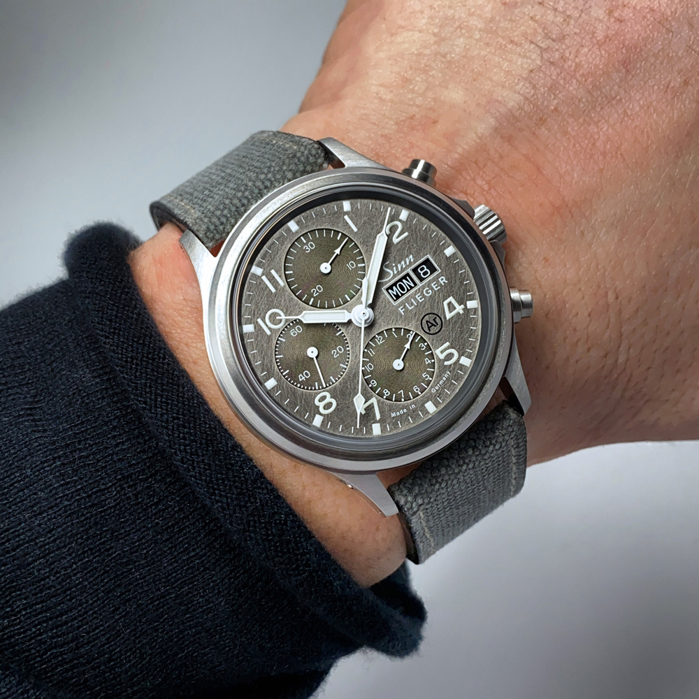 直径42mmの時計ケース